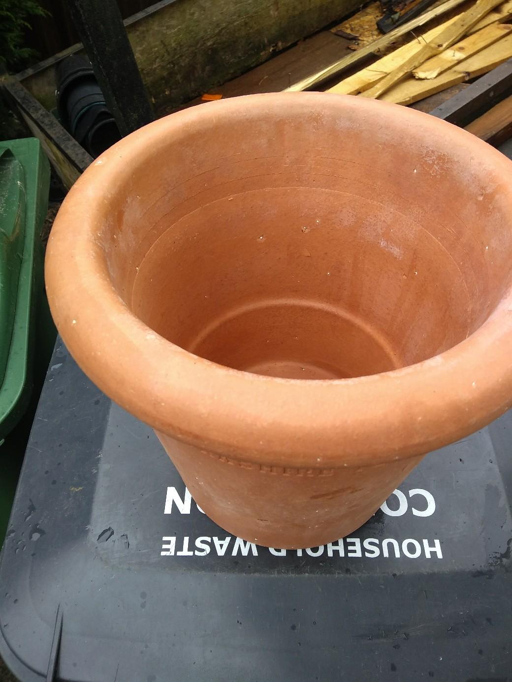 Terracotta Yorkshire plant pots, frost proof in LE12 Charnwood für 12