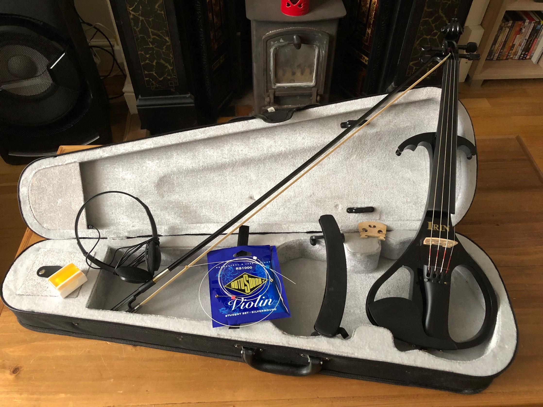 Electric violin with accessories in TN27 Maidstone for £50.00 for sale