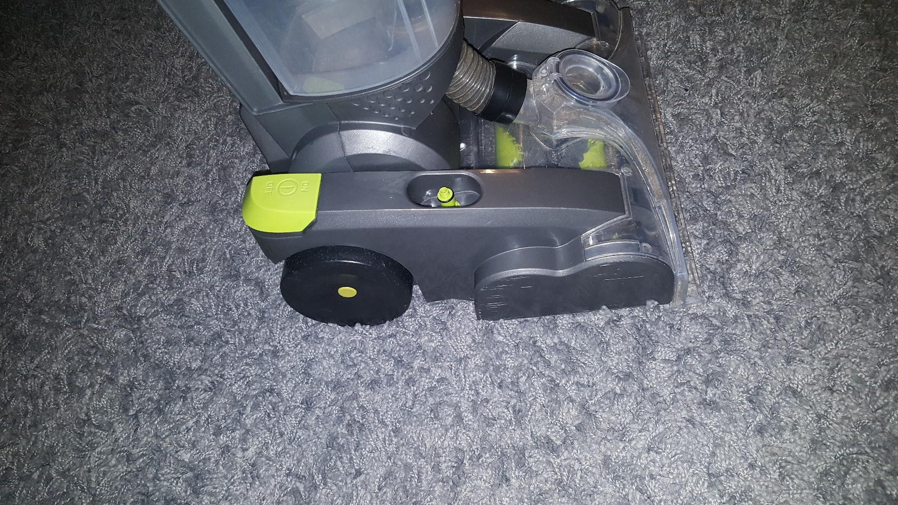 Refurbished Vax W86DPT carpet cleaner in L31 Knowsley for £25.00 for
