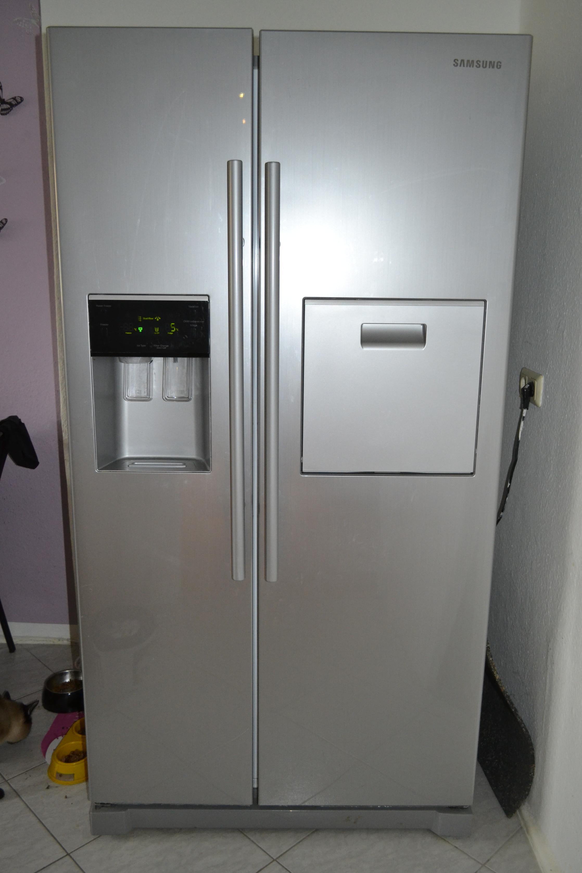 Samsung Side-by-Side Kühlschrank/RSA1ZHTS in 12439 Niederschöneweide