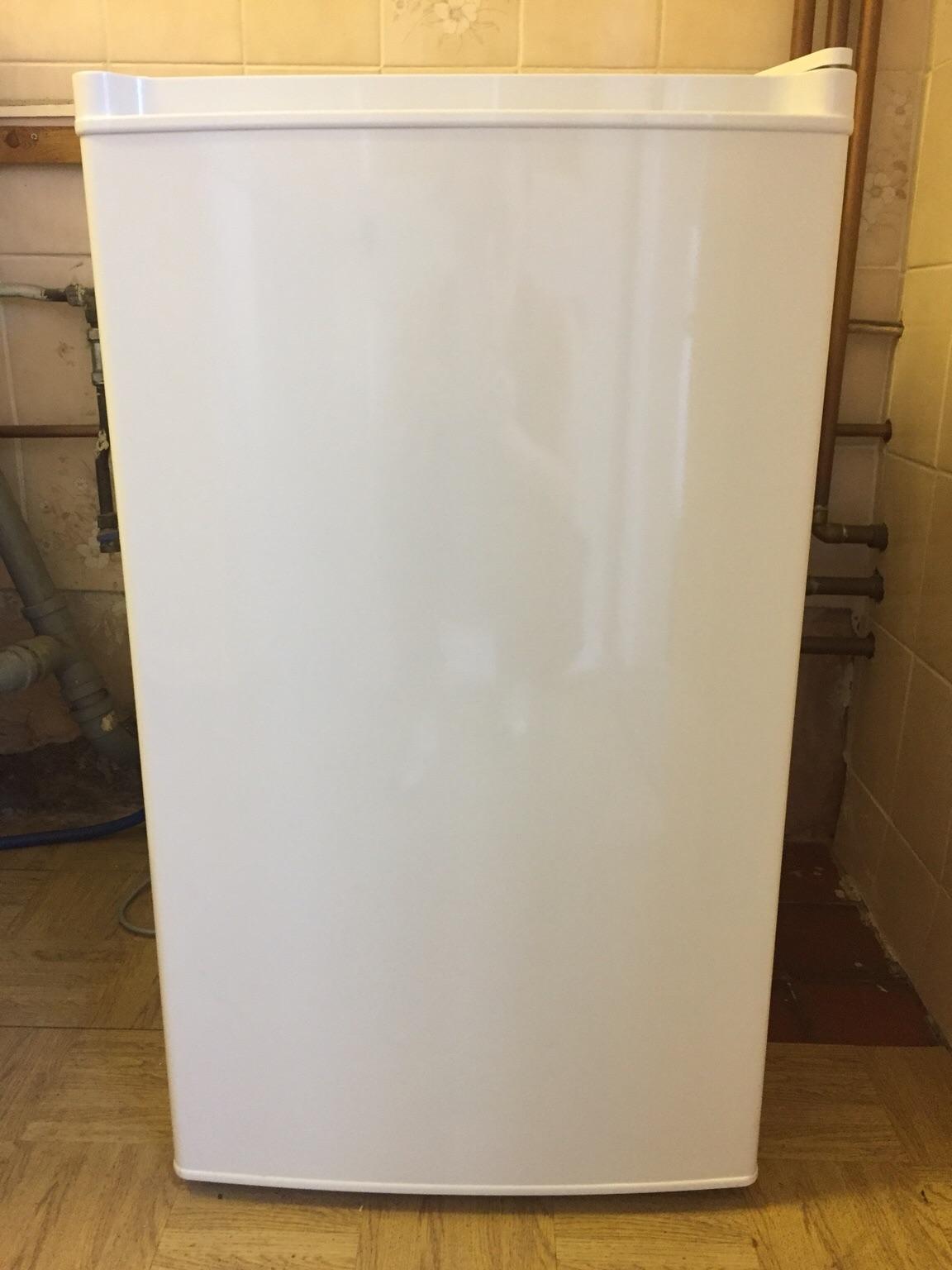 Tesco mini fridge with ice box in CV6 Coventry für £ 50,00 zum Verkauf