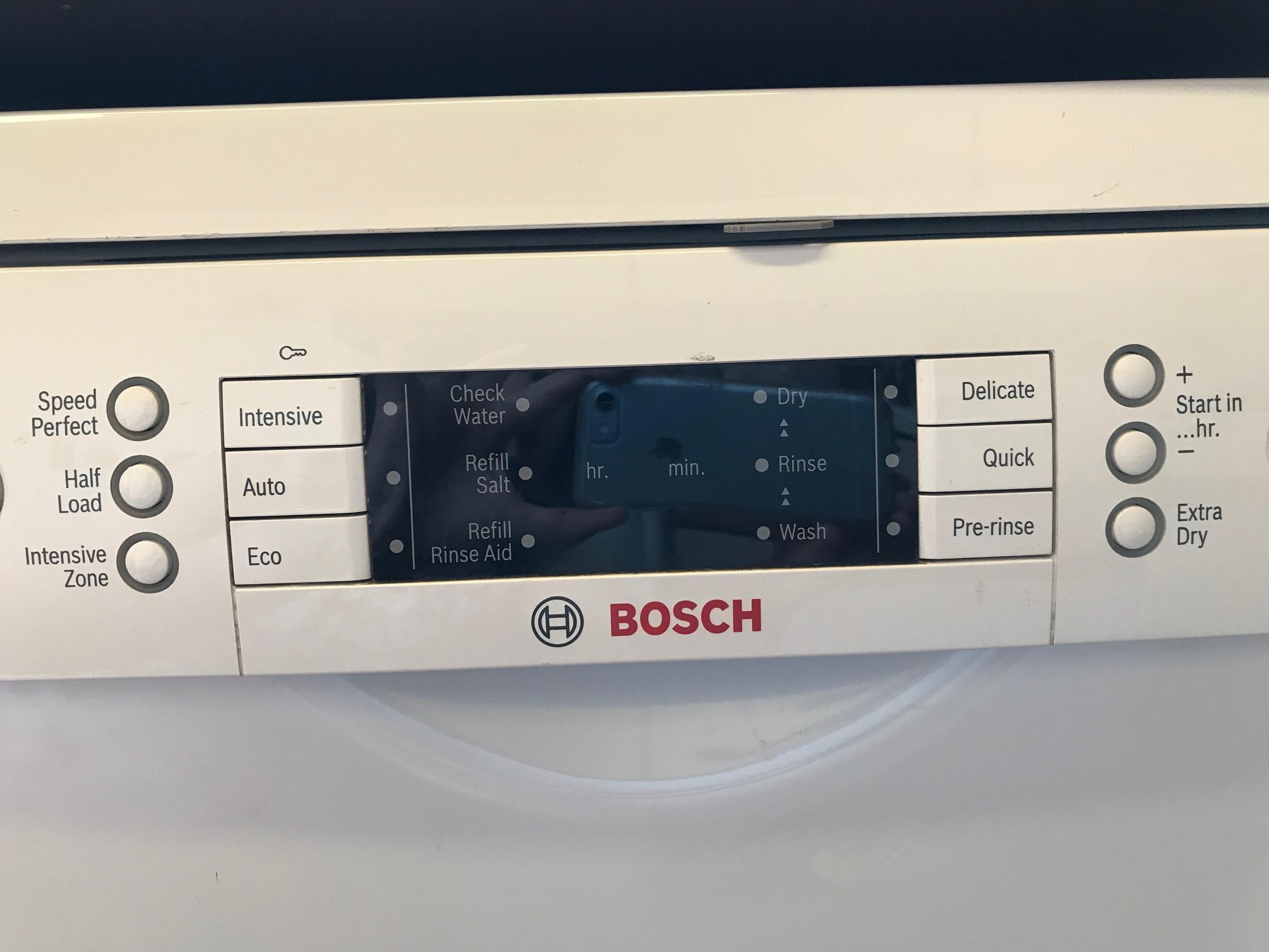 Exxcel Bosch AquaStar 6.5L 60cm Dishwasher in M21 Manchester for £50.00