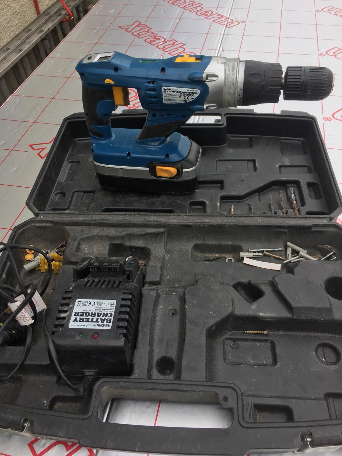 Work Zone (ALDI) 24v Cordless hammer drill in Barnsley for £15.00 for
