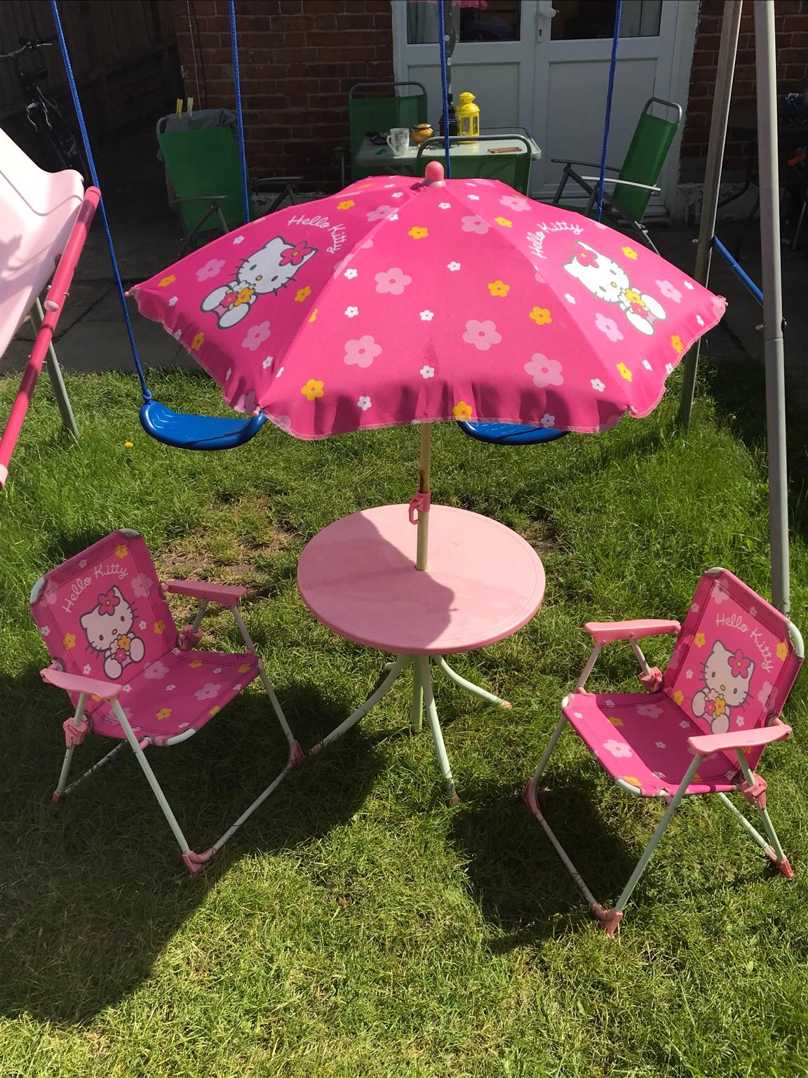 Hello Kitty garden set for children in NW10 Brent für 16,00 £ zum