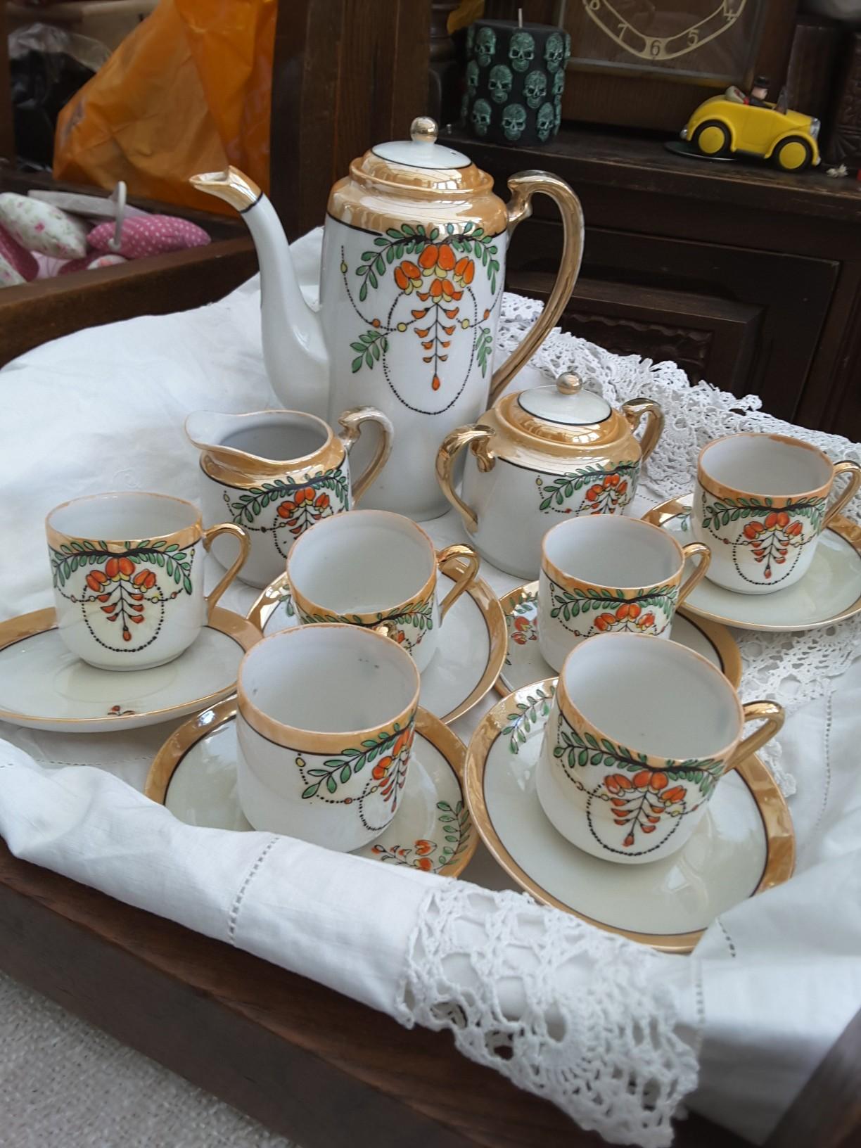 Vintage Small Hand Painted Japan Tea Set in DA15 London for £5.00 for