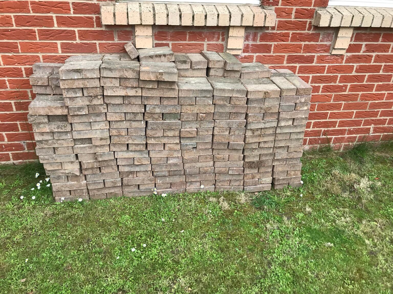 Block paving slabs in Rotherham for £20.00 for sale Shpock