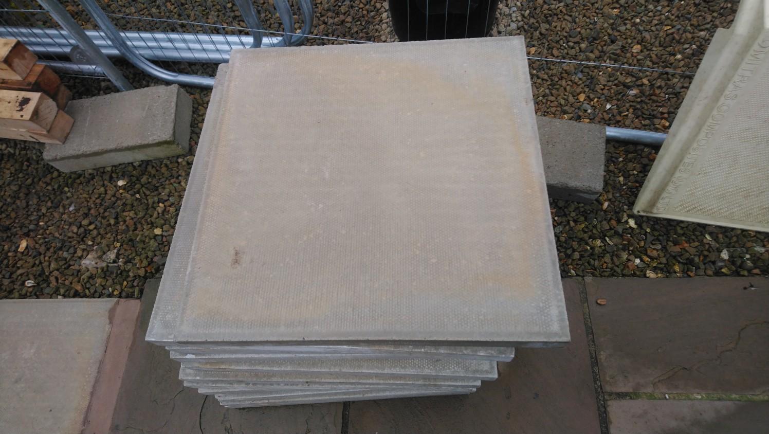 Paving flags in Wigan for £30.00 for sale Shpock