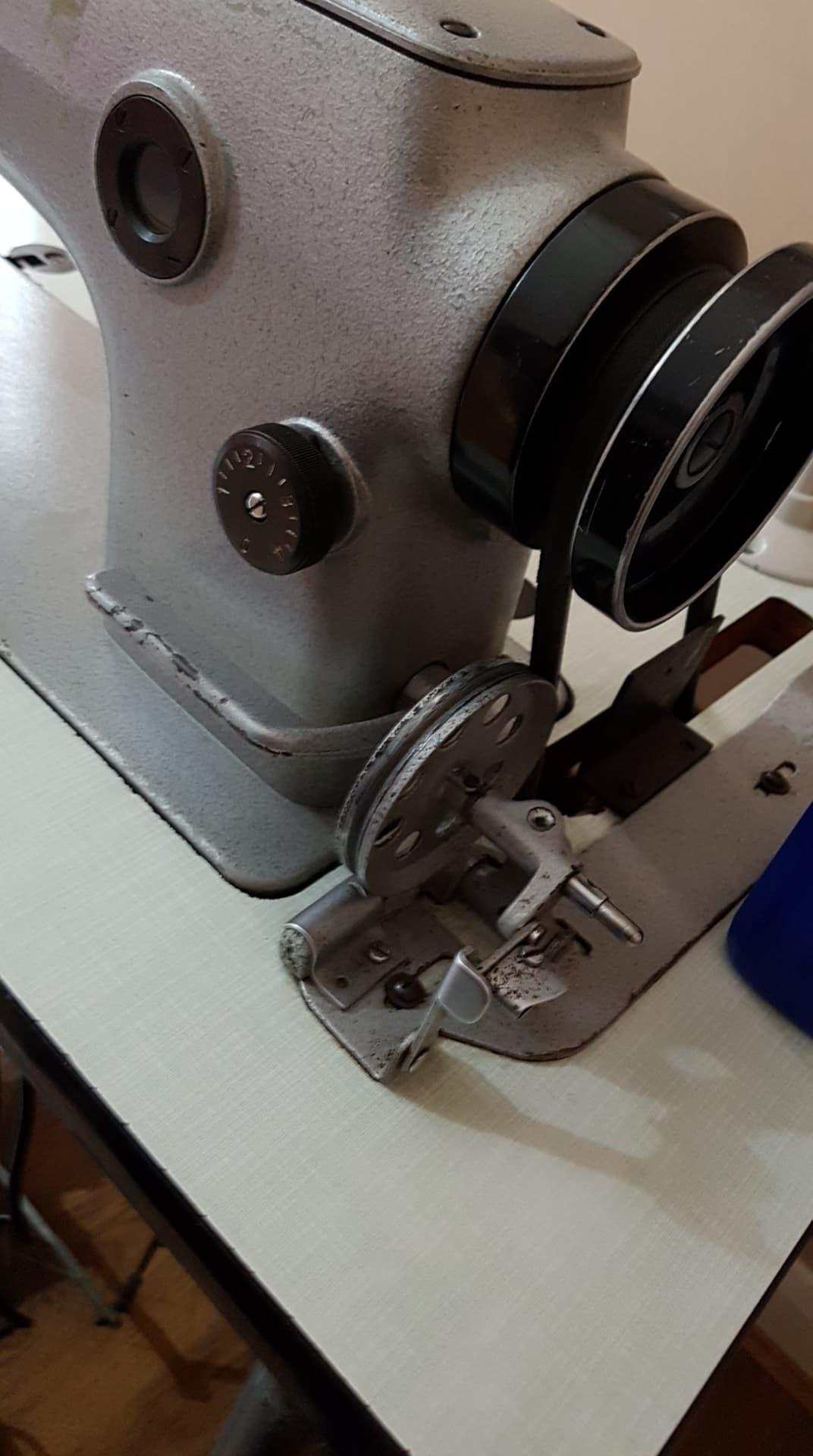 Janome DB J701 industrial sewing machine in BB10 Burnley für 200,00