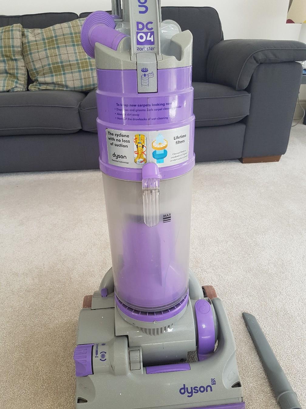 Dyson dc 04 upright vacuum cleaner in WF4 Wakefield für 20,00 £ zum Verkauf Shpock DE
