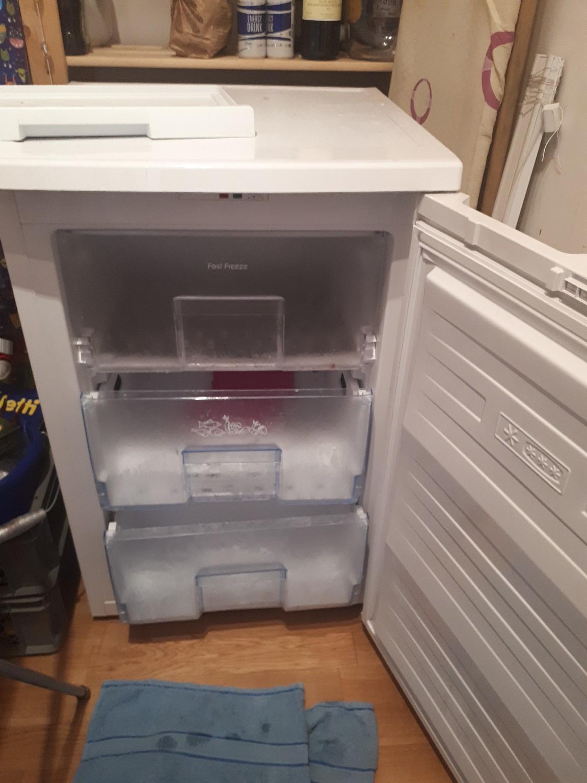 Beko Gefrierschrank. Defekt. in 6923 Lauterach for free for sale | Shpock