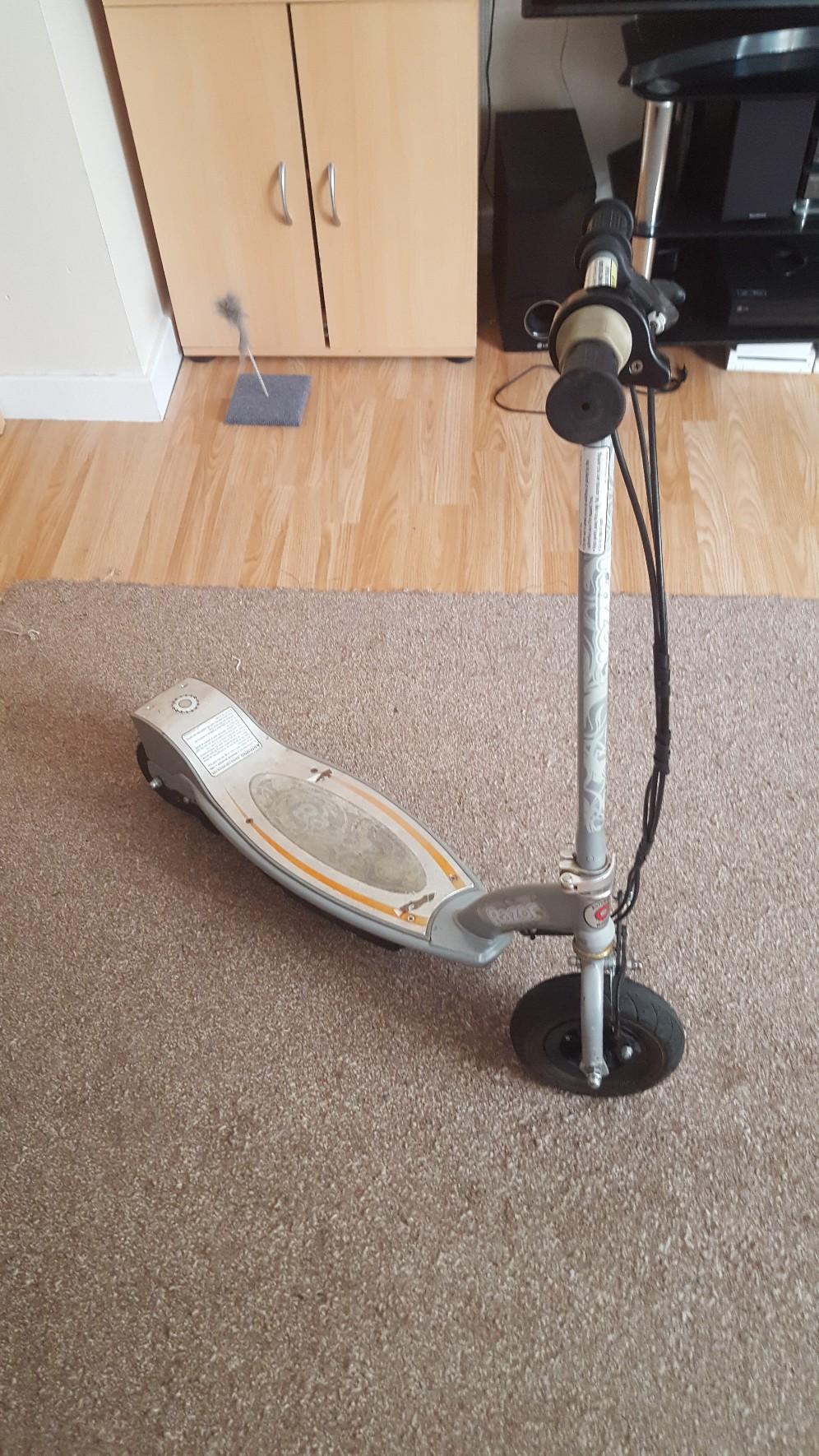 Razor electric scooter in TW1 London for £25.00 for sale Shpock