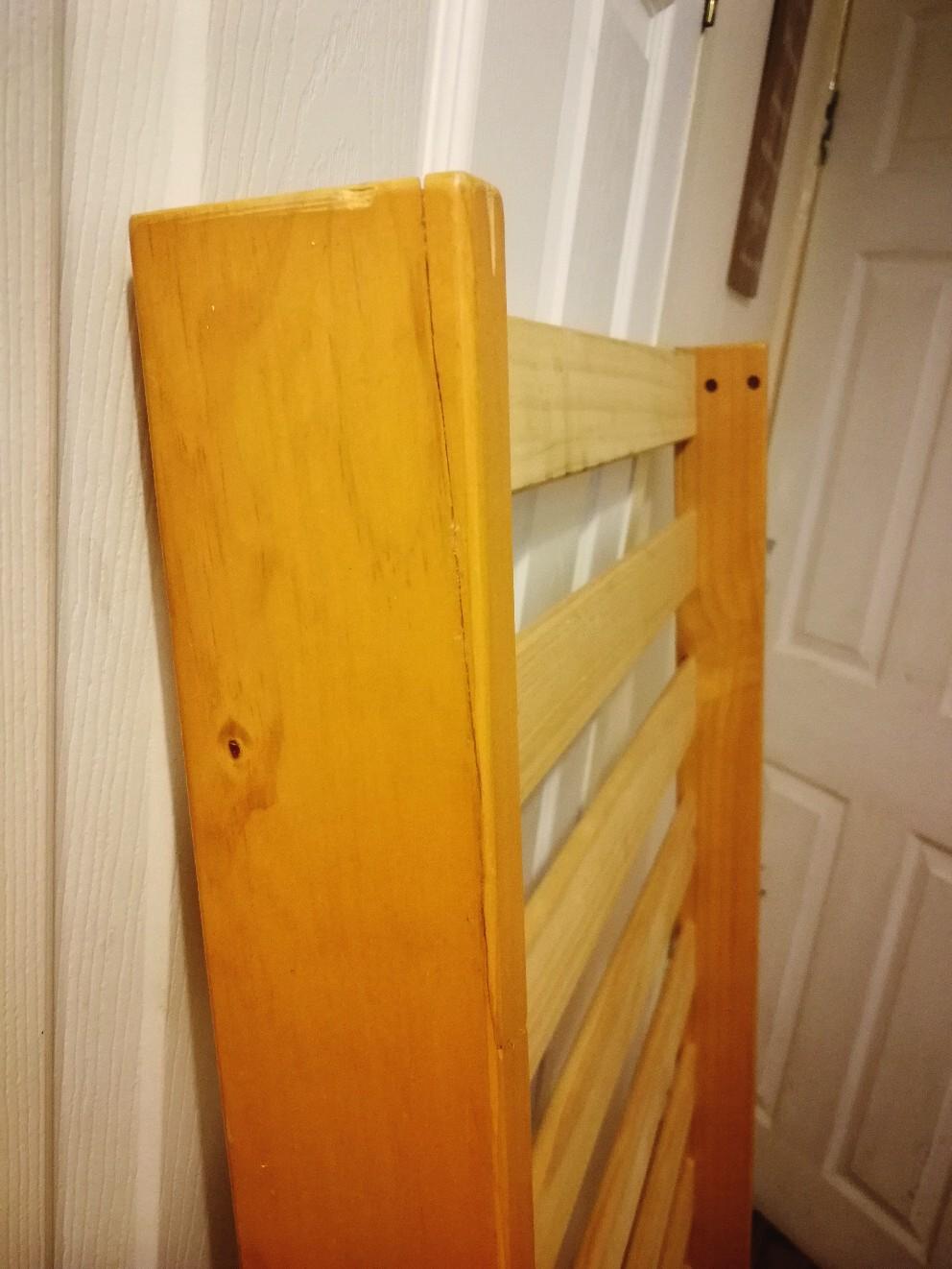 Tuscany 3 in 1 cot bed toys r us in WV13 Walsall für £ 25,00 zum