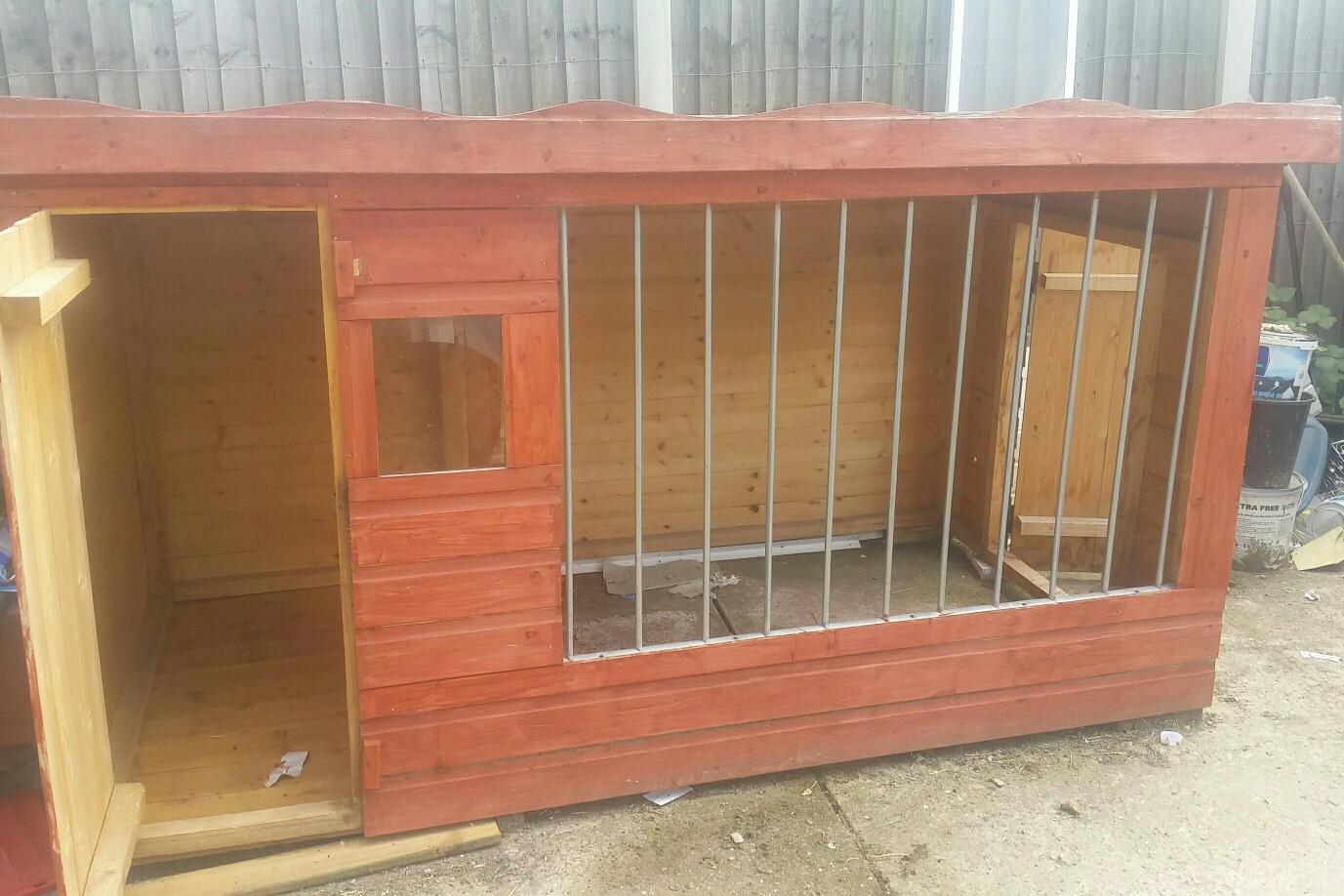 Dog house /kennel in WV10 Wolverhampton for £150.00 for sale Shpock