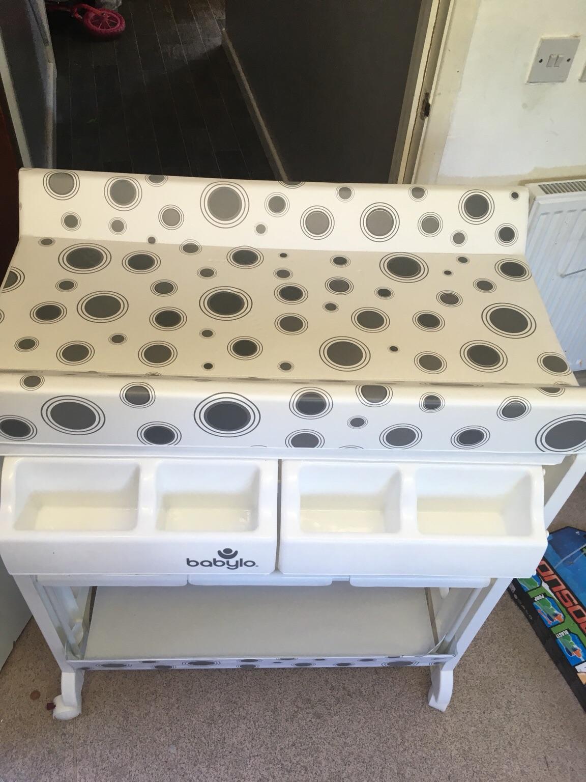 Babylo baby changing unit in Dudley for £40.00 for sale Shpock