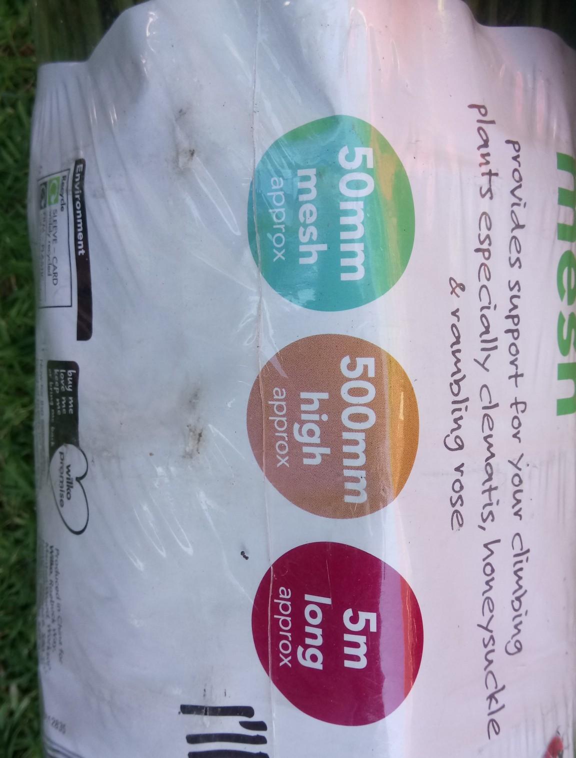 Wilko gardening climbing plant mesh in B24 Birmingham für 5,00 £ zum