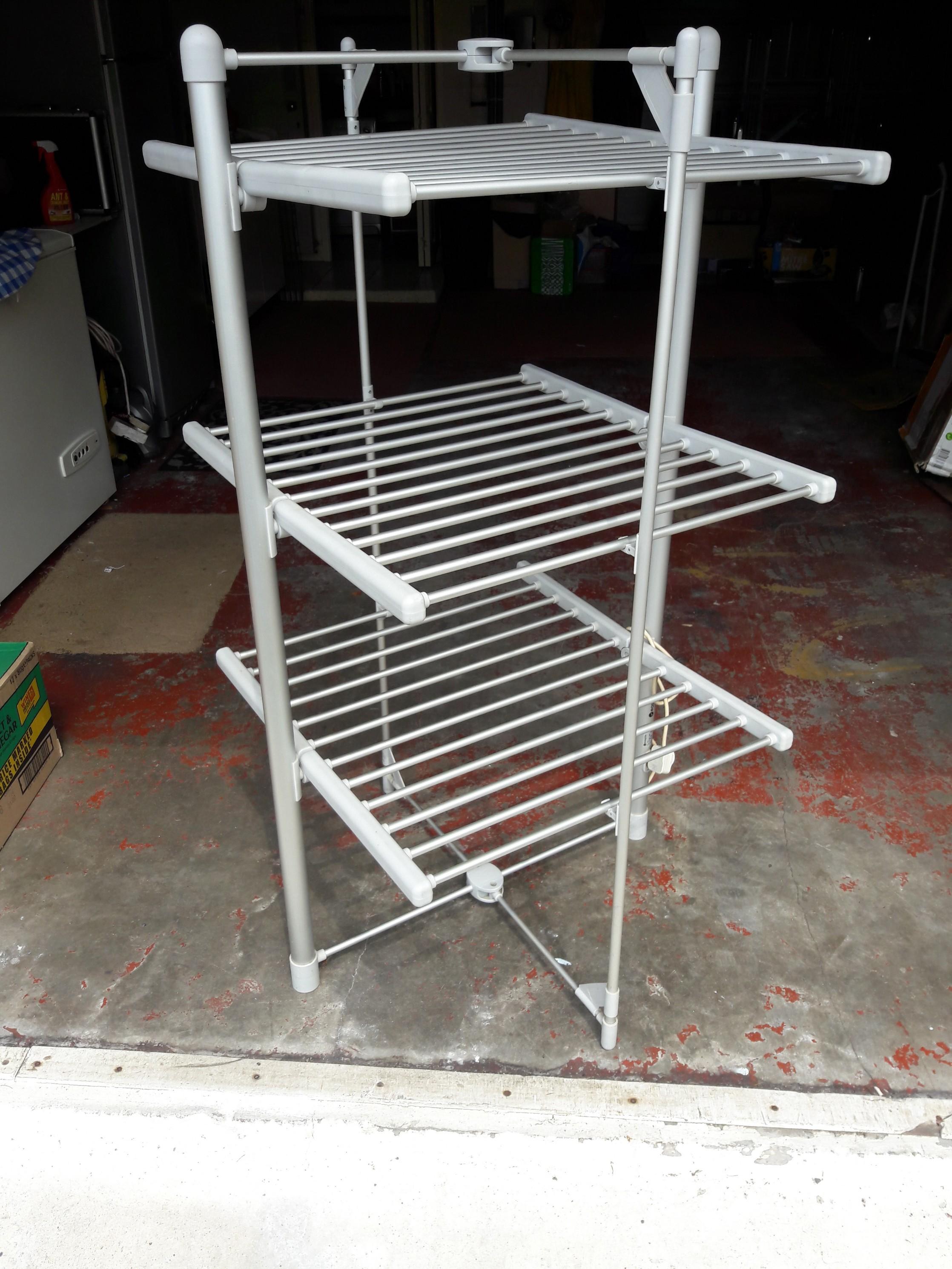 Easylife Heated Clothes Airer Fold Up in Selby for £10.00 for sale Shpock