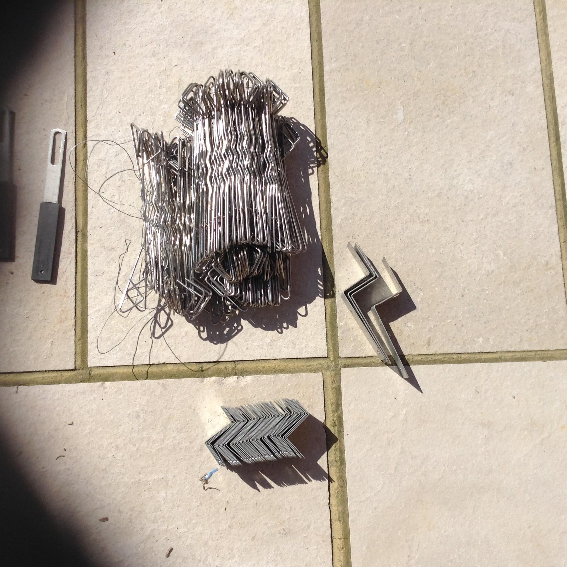 Butterfly wall ties and Nogging brackets in CR8 Sutton für 10,00 £ zum Verkauf Shpock DE