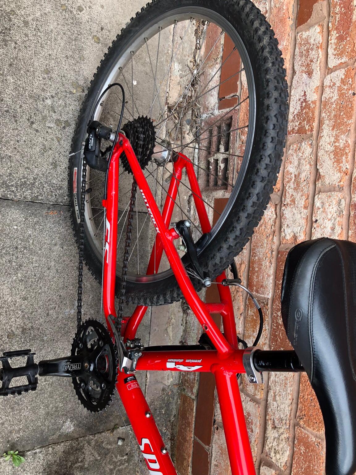 Specialized Hotrock Mountain Bike in Rotherham for £80.00 for sale Shpock