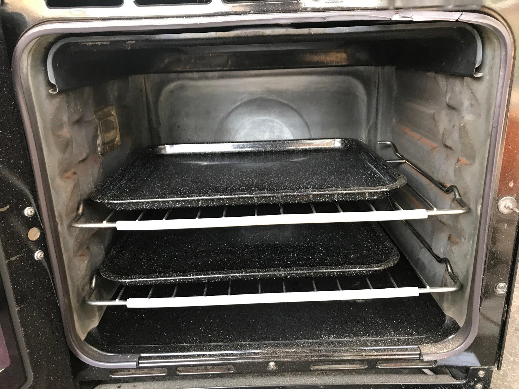 double gas cooker eye level grill in RM16 Grays for £30.00 for sale