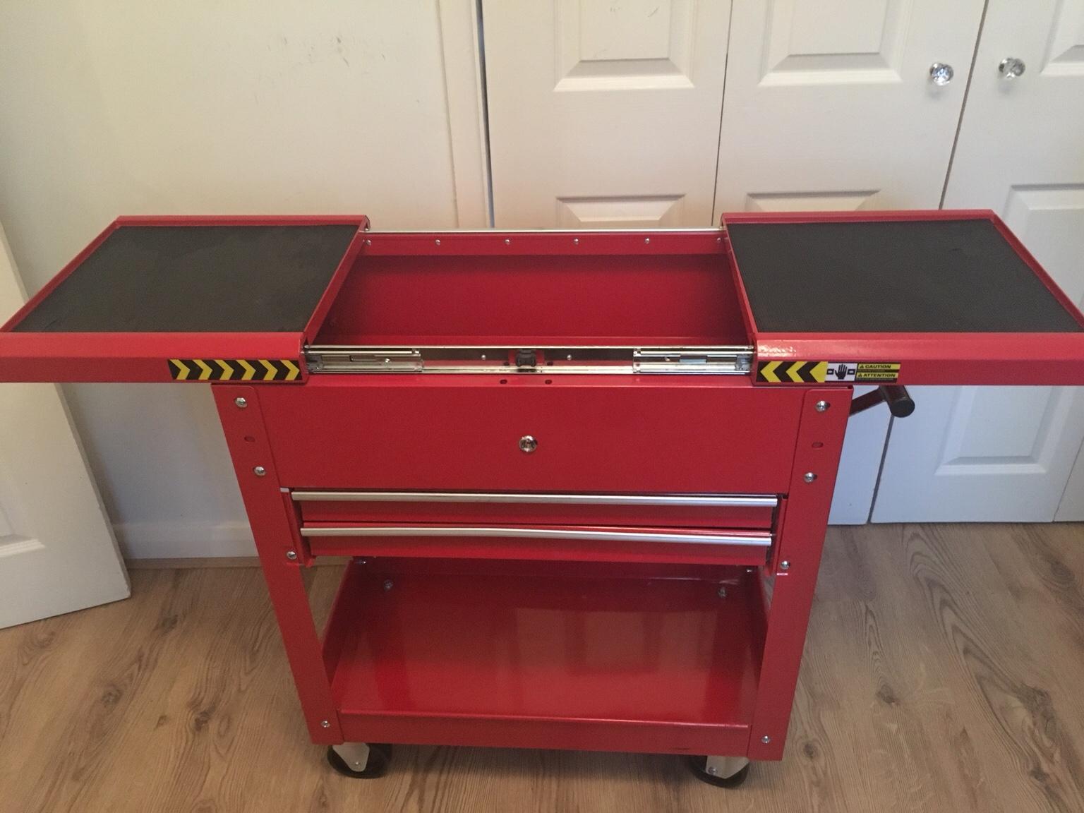 Clarke CTT130 tool chest on wheels in DE22 Derby for £50.00 for sale Shpock
