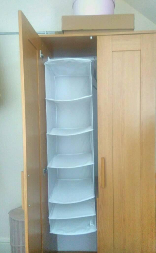 Ikea White hanging shelves wardrobe storage in CF Cardiff für 6,00