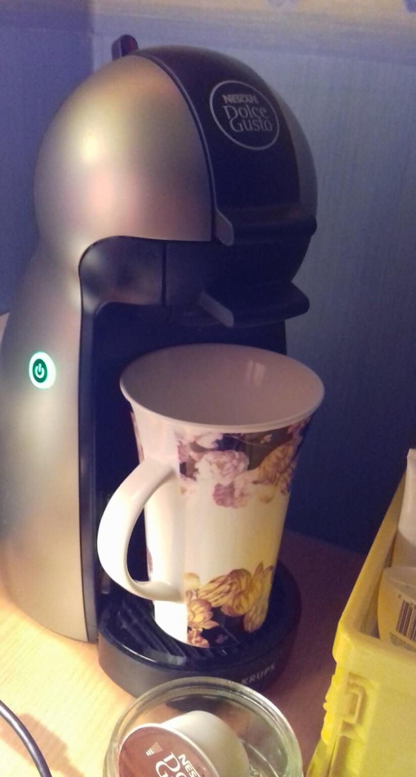 Nescafé Dolce Gusto pod coffee machine in DL3 Branksome for £15.00 for