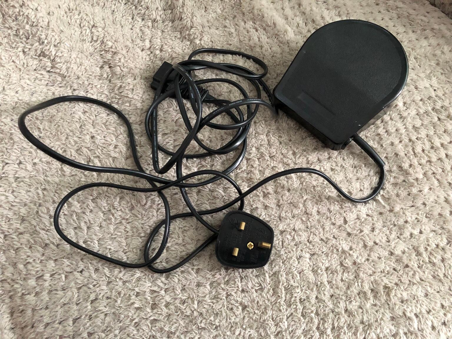 Toyota sewing machine foot control pedal in SE16 London for £25.00 for