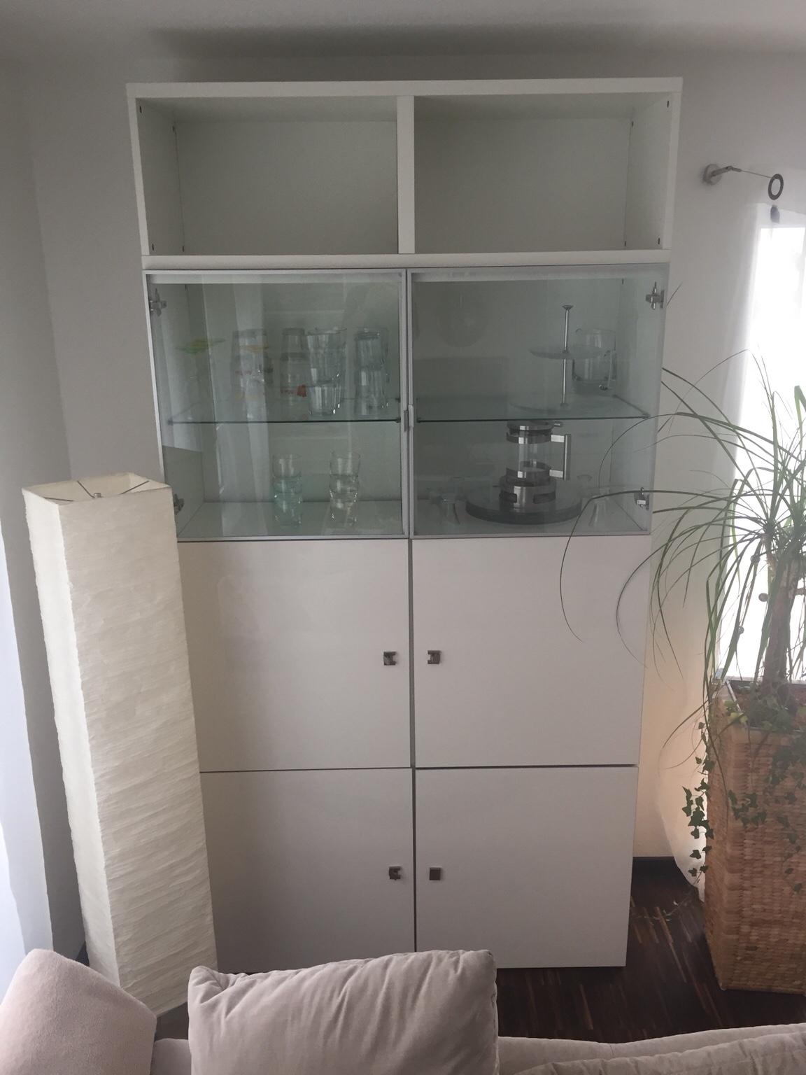 Vitrinenschrank Ikea Besta in 69168 Wiesloch for €50.00 for sale Shpock