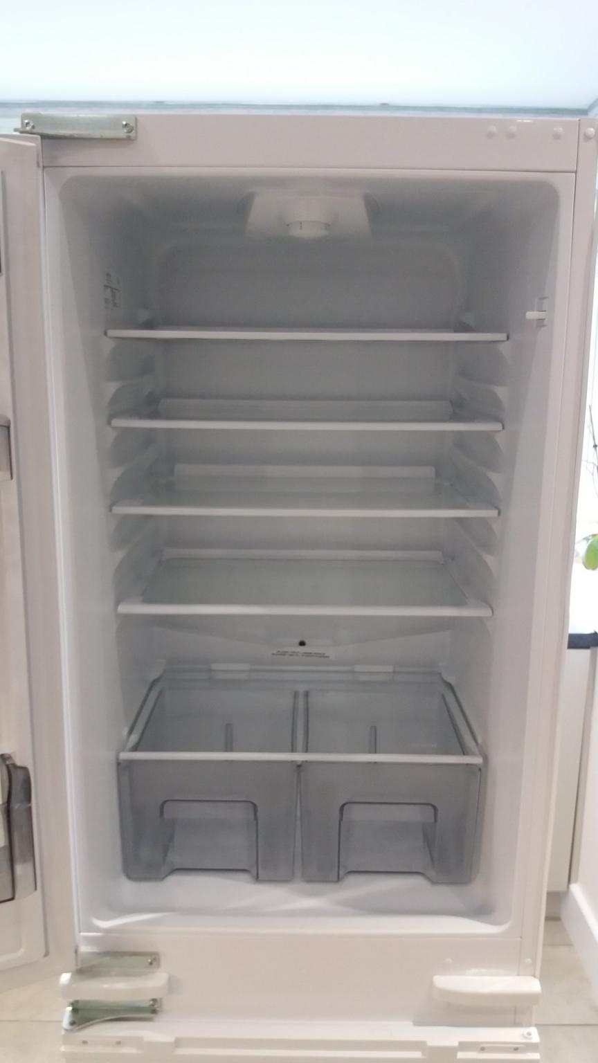 Lamona Integrated Fridge/Freezer (HJA6853) in SS6 Rochford for £80.00