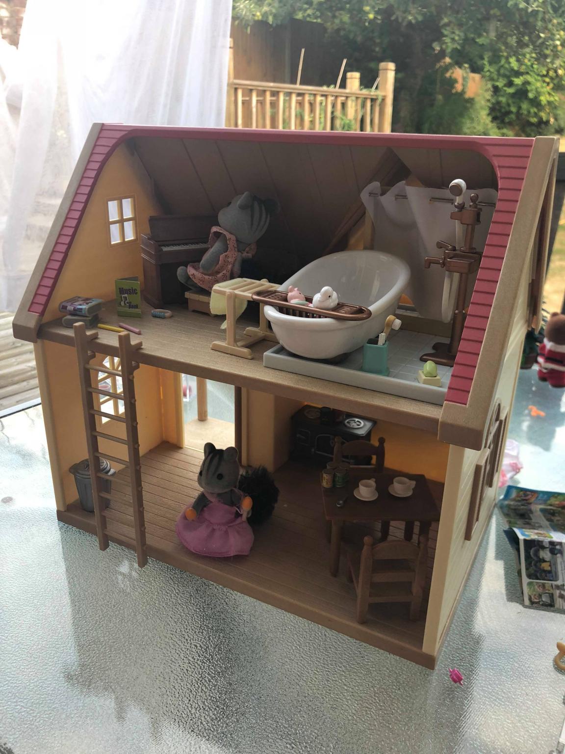Sylvanian Rose Cottage & Furniture in SG5 Hitchin für 25,00 £ zum Verkauf Shpock DE