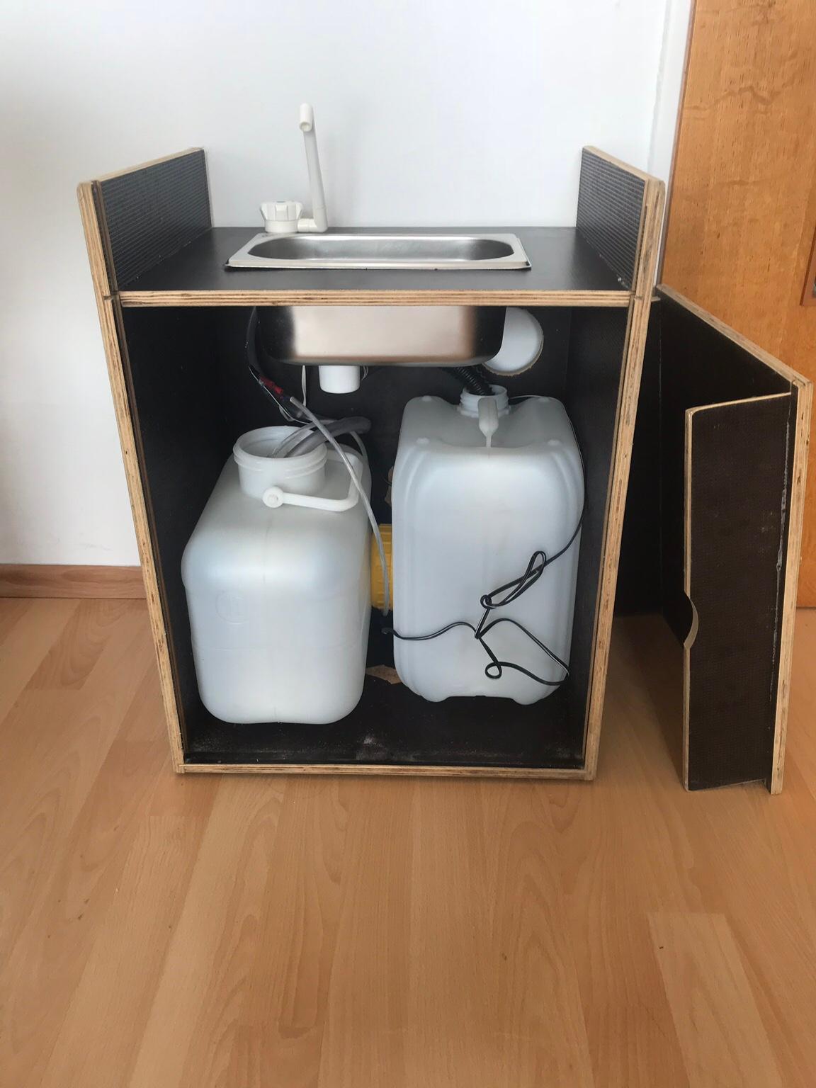 Mobiles Waschbecken in 83410 Laufen für 180,00 € zum Verkauf | Shpock DE