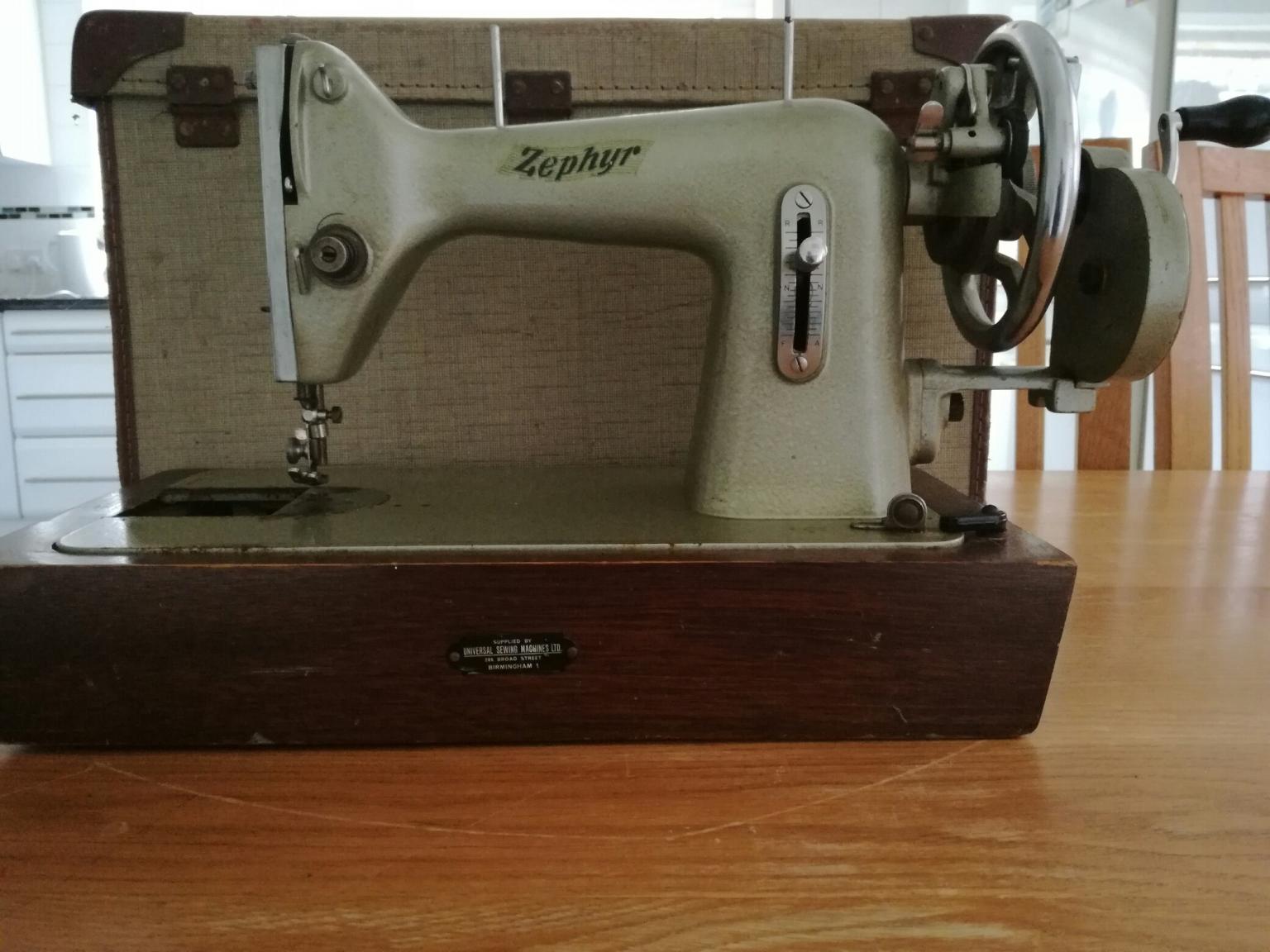 Vintage Zephyr Hand Crank Sewing Machine in B36 Birmingham for £20.00