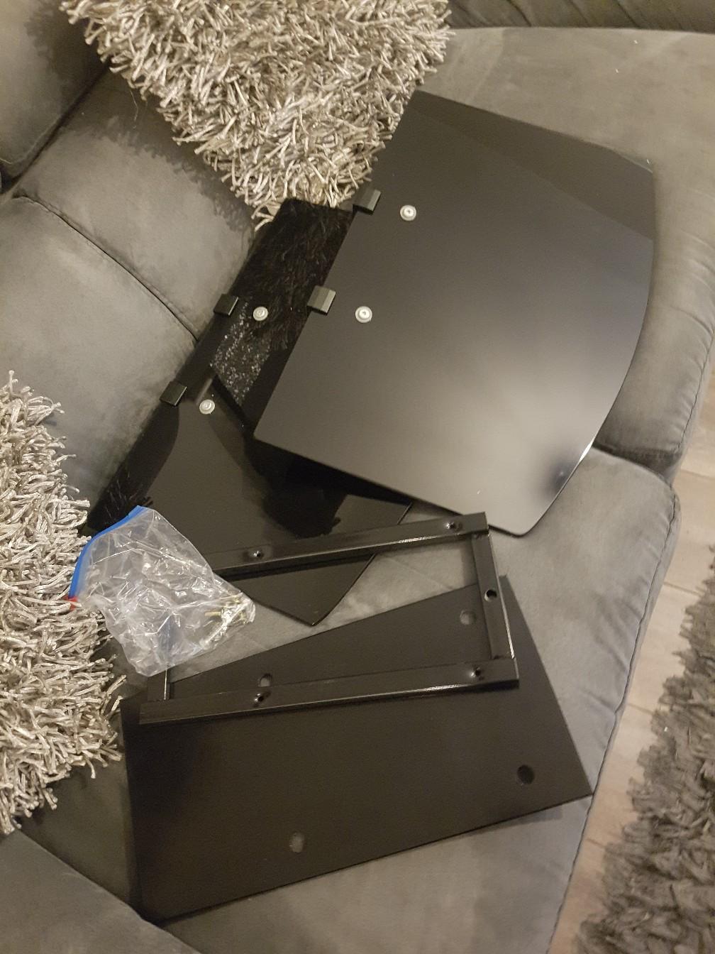 floating tv entertainment shelf unit in Doncaster für 15,00 £ zum