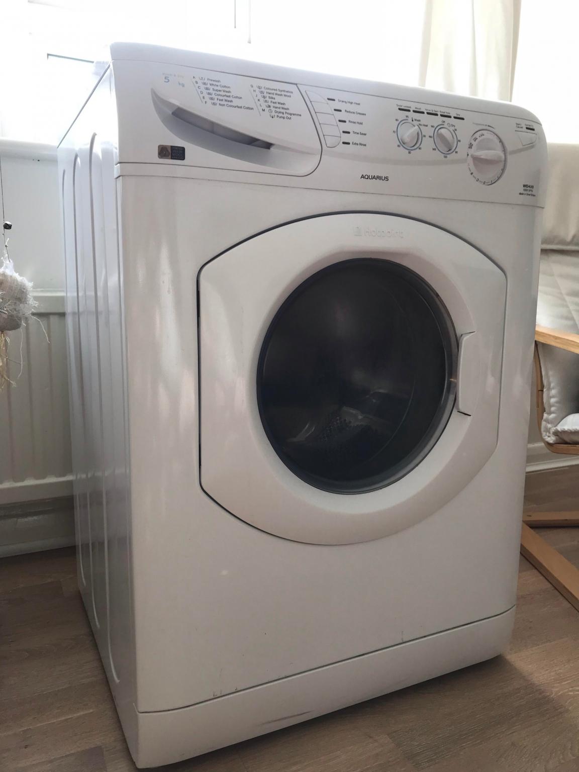 Hotpoint Aquarius 5kg Washer & Dryer WD420 in N12 for £100.00
