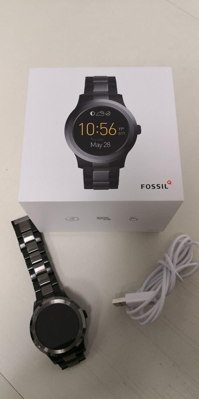 Smartwatch Fossil Q Founder 2.0 in 76229 Karlsruhe for €85.00 for sale