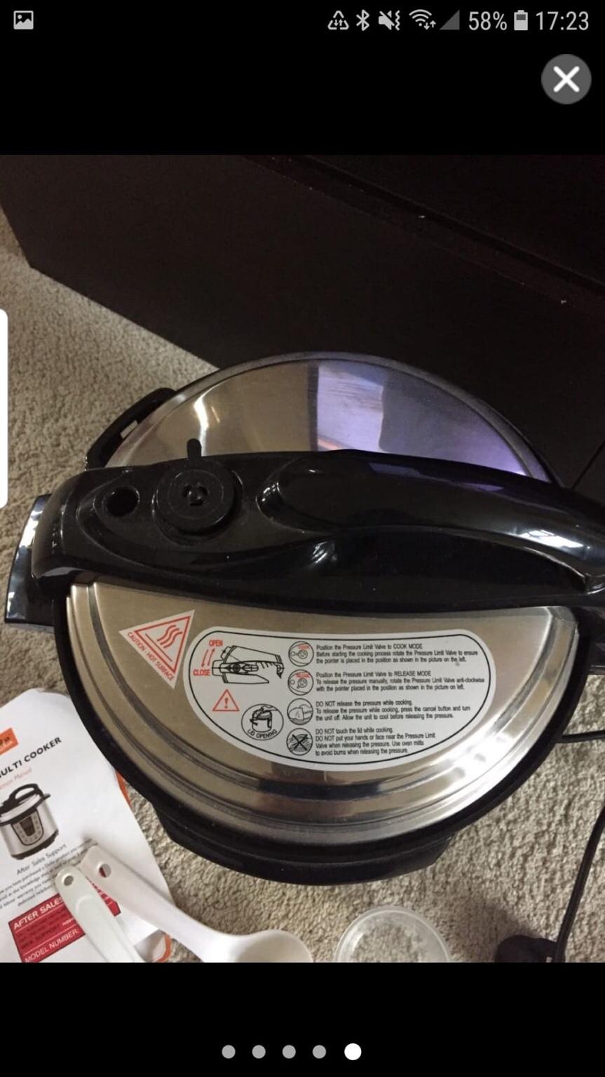 Delta multi electric slow/pressure cooker in Burtonwood for £15.00 for