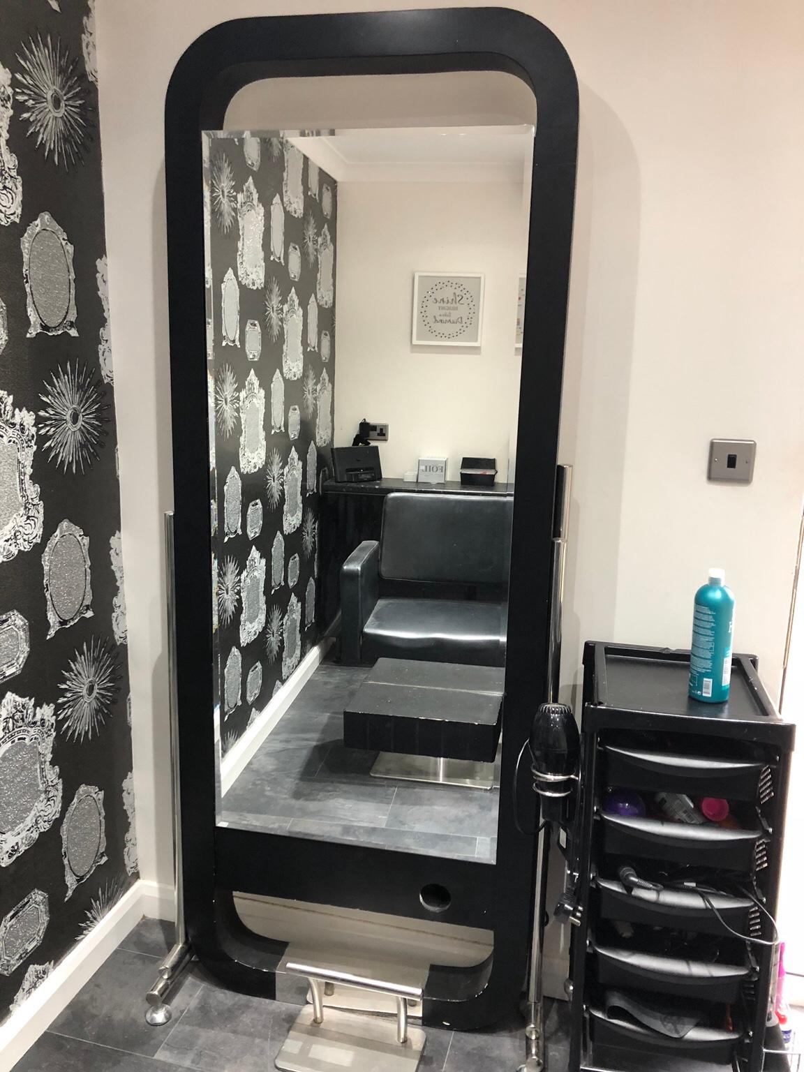 Salon hairdressing mirror in B98 Redditch für 40,00 £ zum Verkauf
