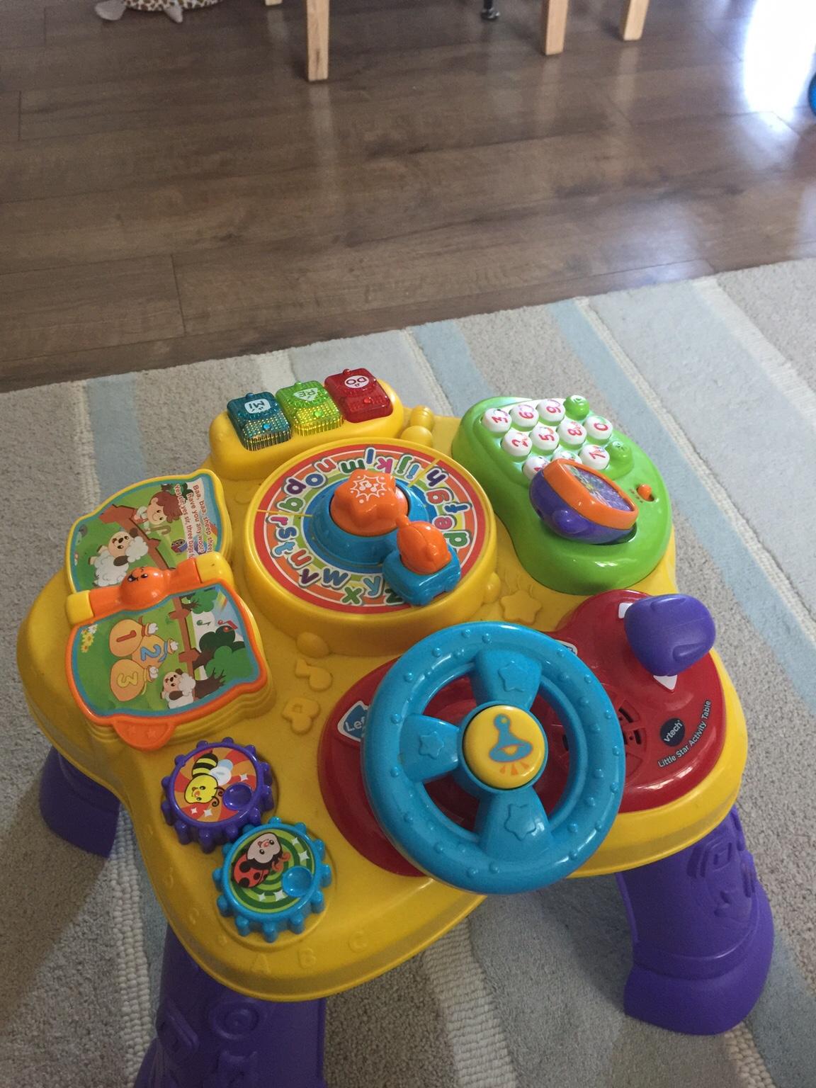 Vtech activity table in NW2 London für 12,00 £ zum Verkauf Shpock DE