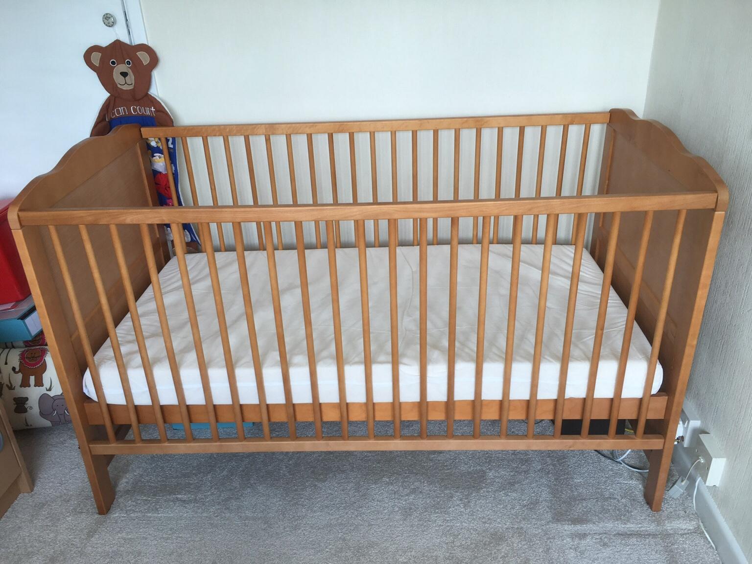 Kirsty Cot Bed Good as New!!! in Charnwood for £50.00 for sale Shpock