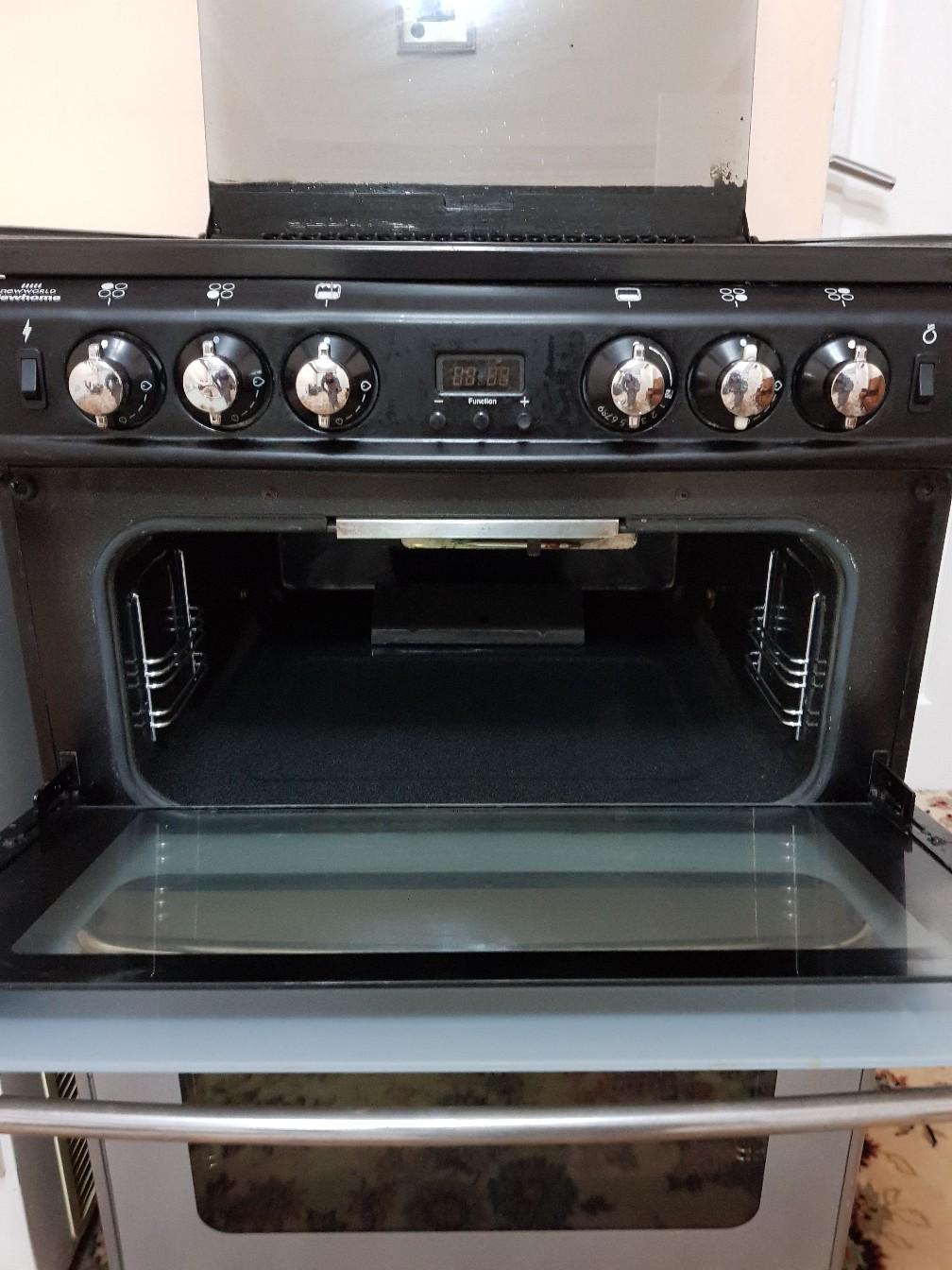 NEW WORLD Gas cooker with Grill and Oven in PR1 Preston for £125.00 for