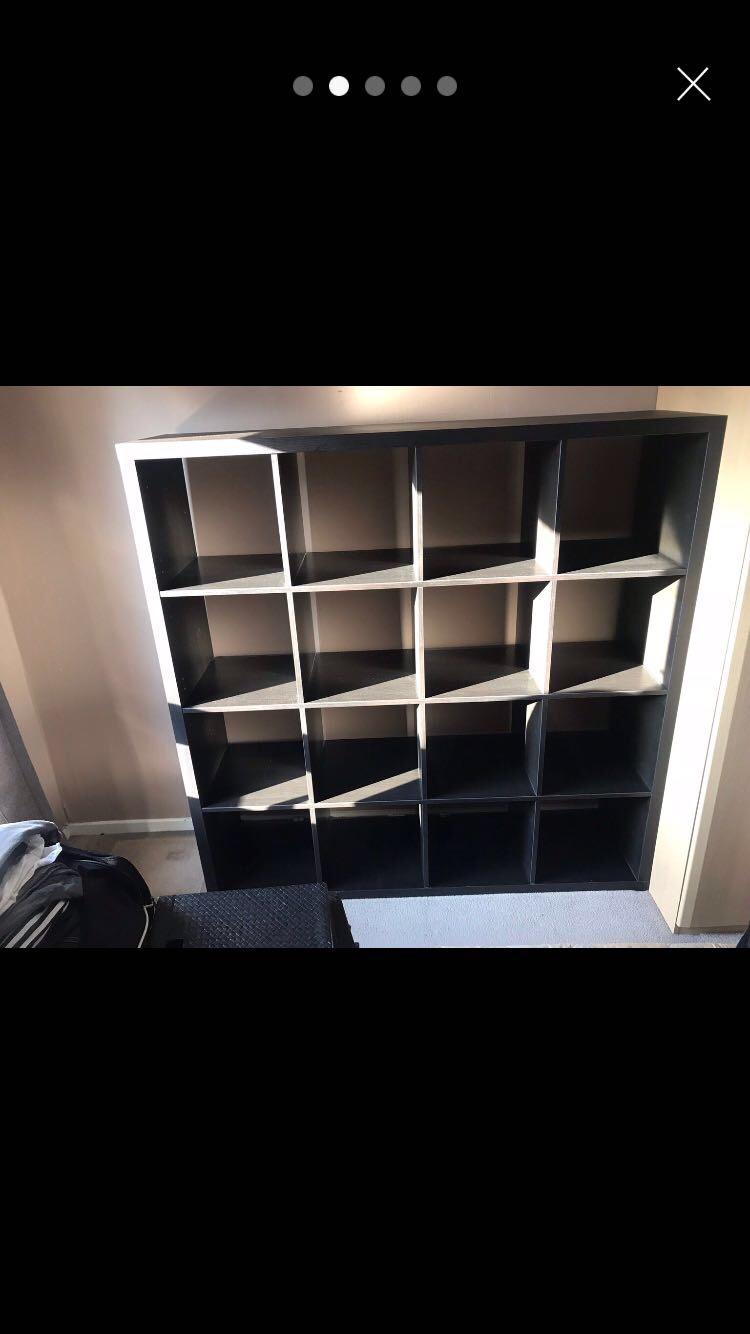 Ikea Kallax 16 cube storage unit black/brown in SW16 Wandsworth für 70