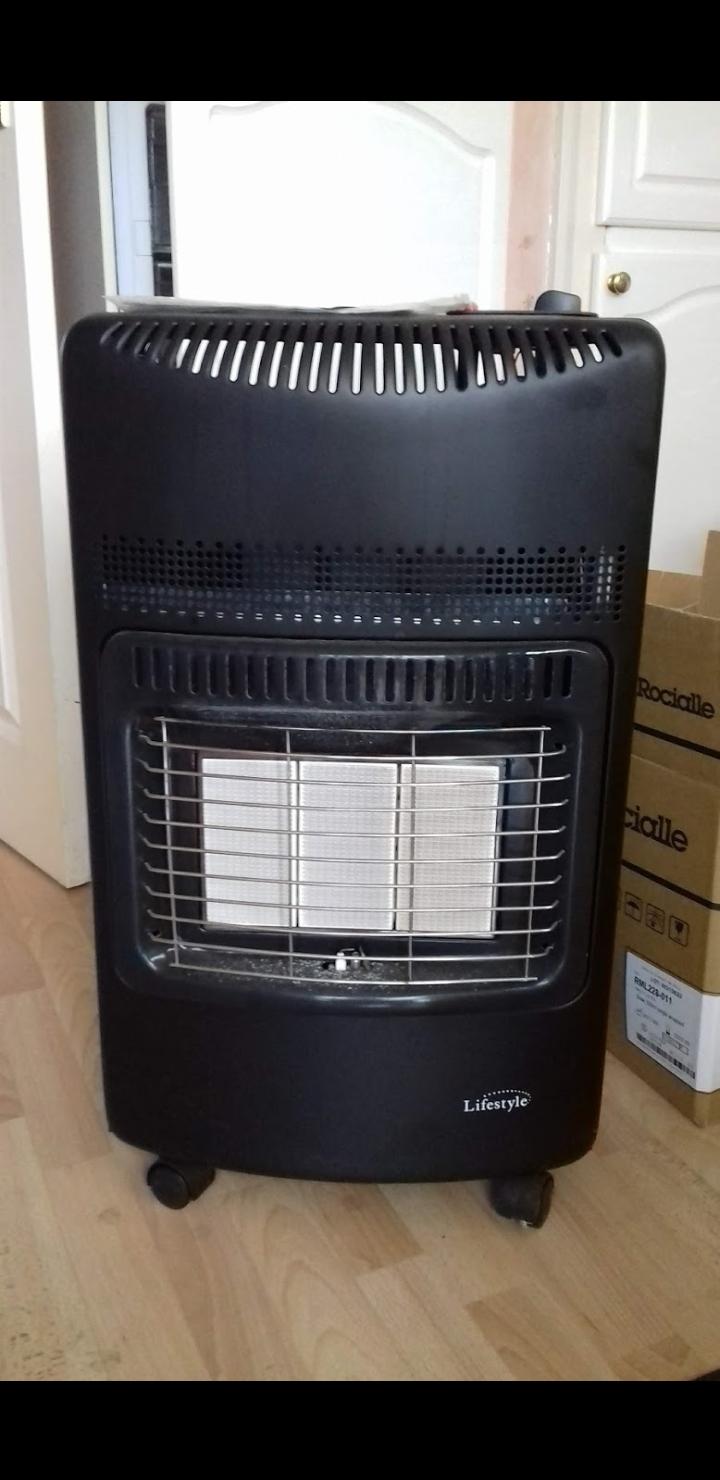 calor gas heater with gas bottle in DA13 Gravesham für 45,00 £ zum