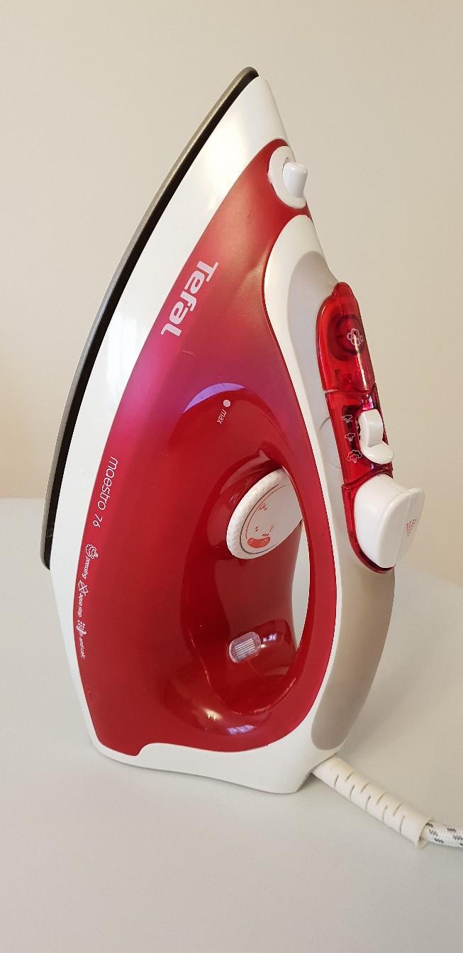 Tefal Maestro 76 Steam Iron in SE12 London for £10.00 for sale Shpock