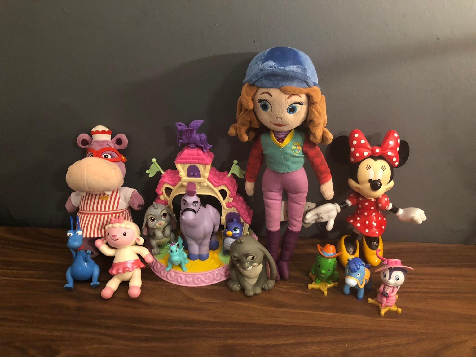 Disney junior toy bundle in B37 Solihull für £ 8,00 zum Verkauf Shpock AT