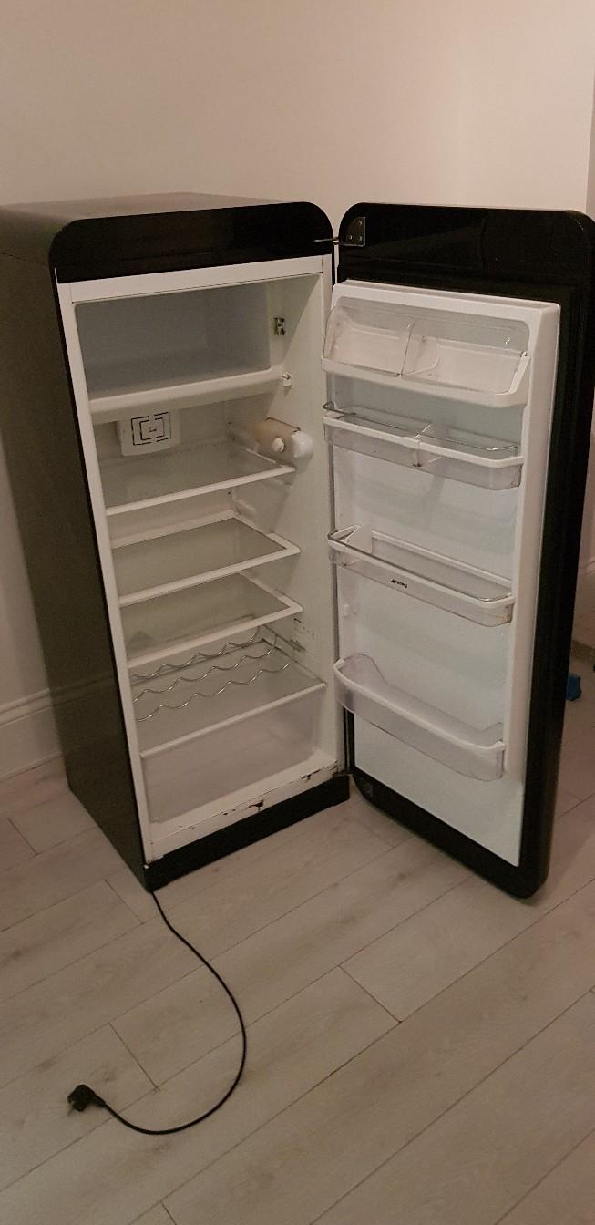 SMEG Tall Fridge in SE17 London für 90,00 £ zum Verkauf Shpock DE