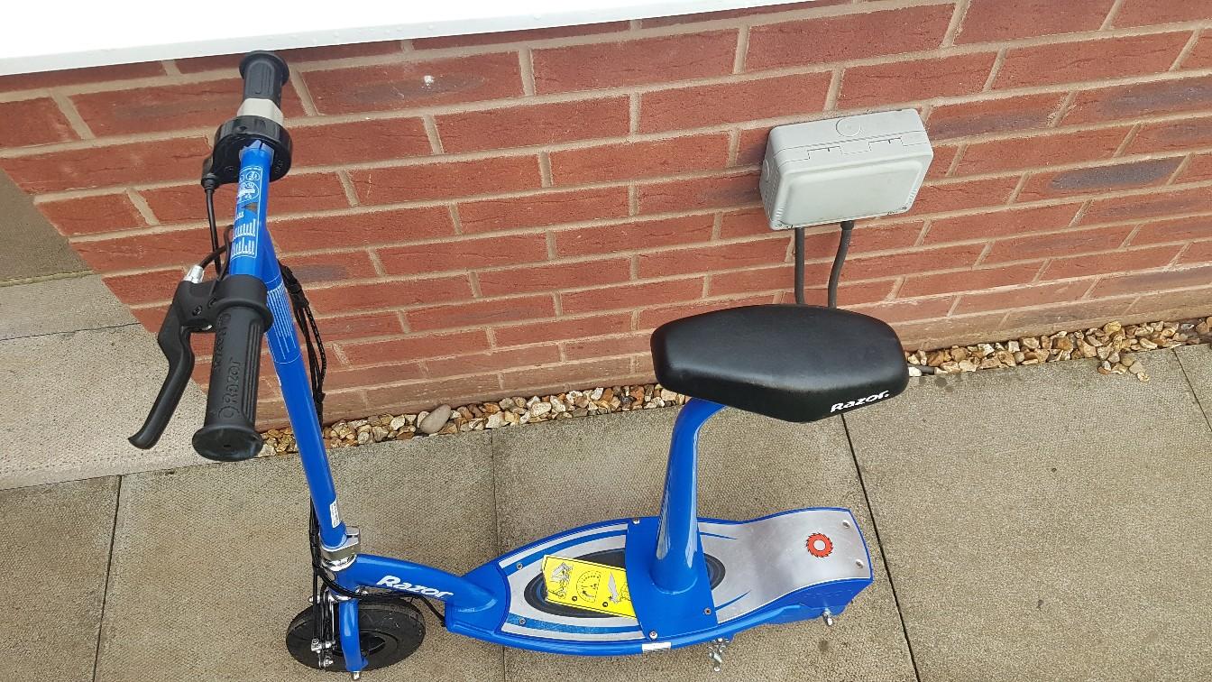 Razor electric scooter in Margam für 50,00 £ zum Verkauf Shpock DE