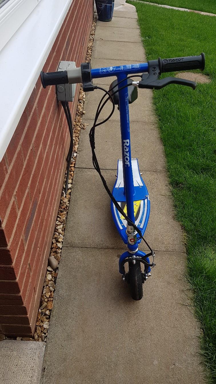 Razor electric scooter in Margam für 50,00 £ zum Verkauf Shpock DE