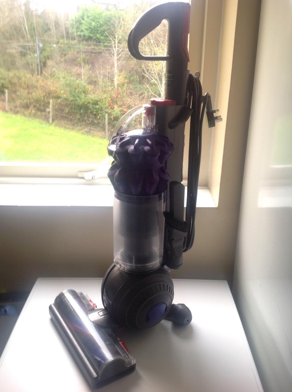 Dyson DC50 Animal Vacuum Cleaner in LS29 Bradford für £ 65,00 zum