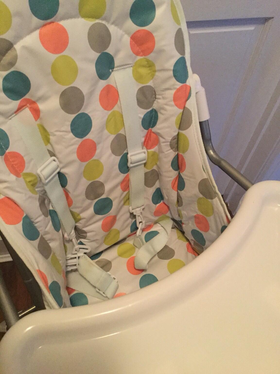 Child’s Folding High Chair in DA3 Gravesham für £ 10,00 zum Verkauf