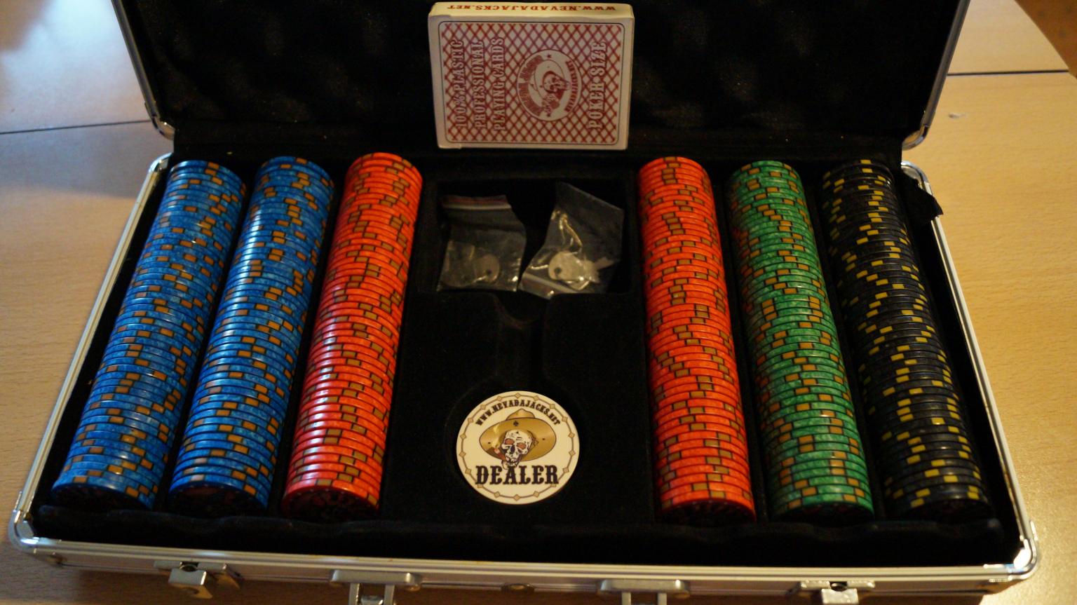300 Keramik Poker Chips Nevada Jack in 68642 Bürstadt für 120,00 € zum